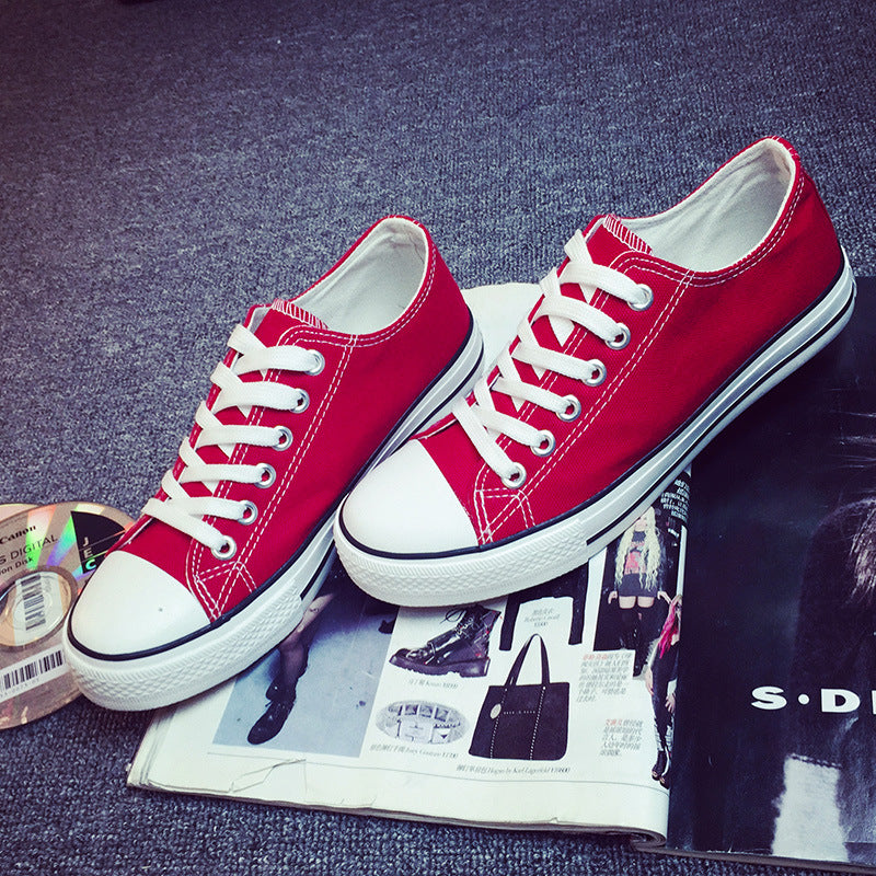 Flat-soled canvas shoes