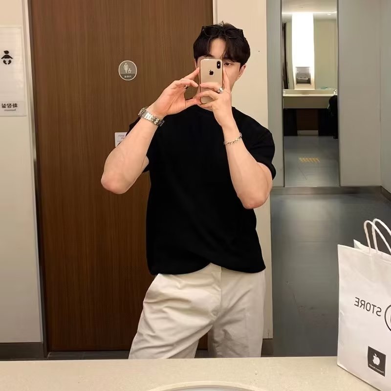 Stretch Korean Summer Men's T-shirt Short-sleeved Sweater Loose Japanese South Korea Dongdaemun Men's Shirt